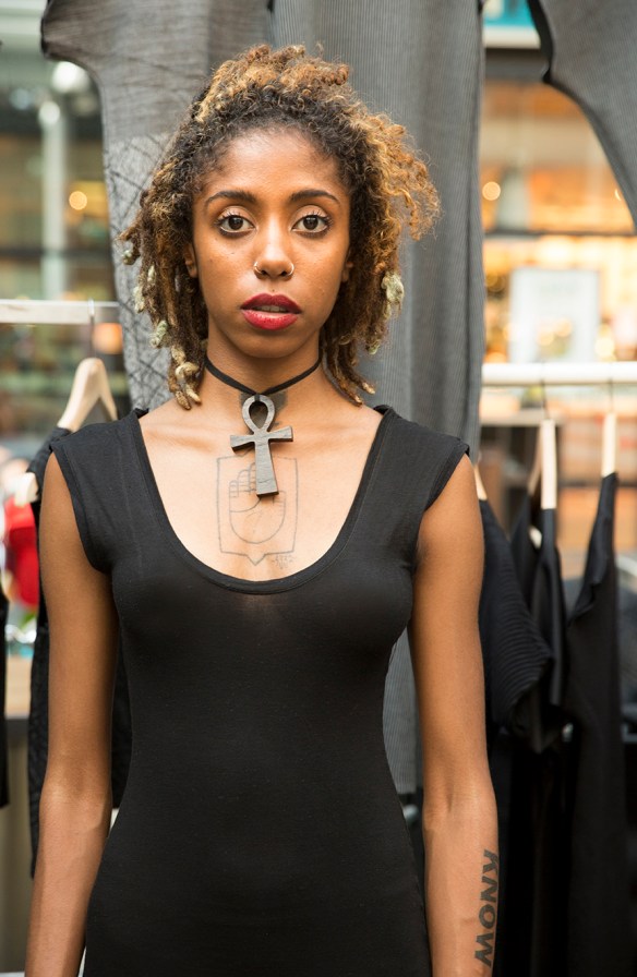 FASHION_DESIGNER_002smallredo