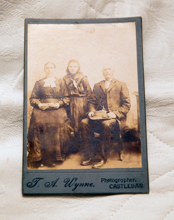 IRELAND_FAMILY_314small